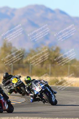 media/Jan-10-2025-CVMA Friday Practice (Fri) [[489e0da257]]/Group 4 and Trackday/Session 5 (Turn 7)/